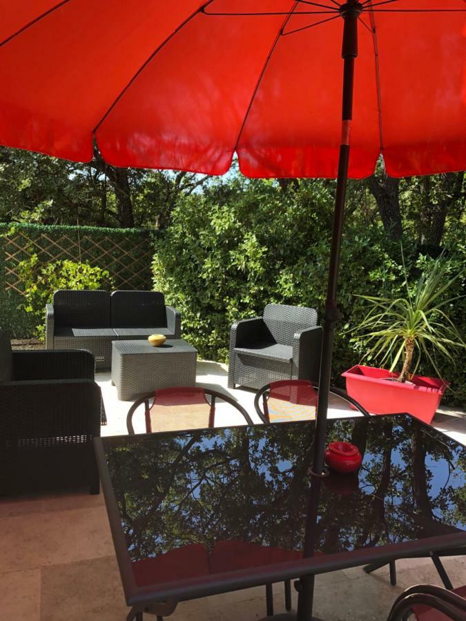 L'Amanderaie Piscine Privee A Cote De Lourmarin Luberon Apartment กาเดอเนต์ ภายนอก รูปภาพ